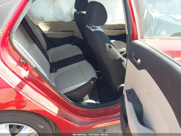 3KPC24A31KE051170 2019 HYUNDAI ACCENT - Image 8