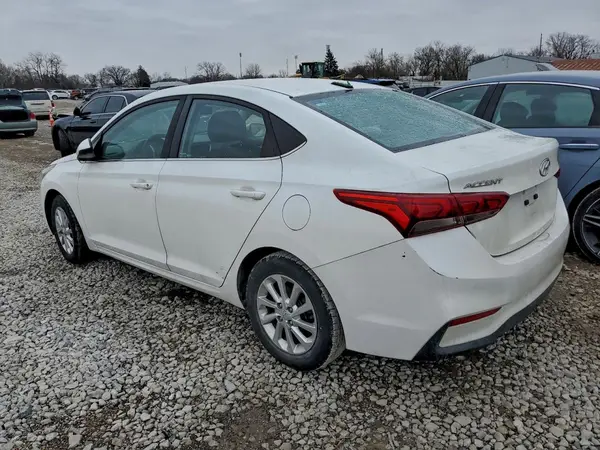 3KPC24A31KE053243 2019 HYUNDAI ACCENT - Image 2