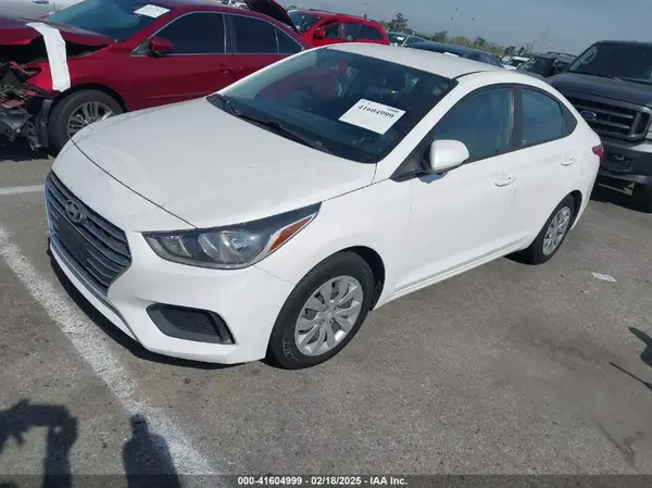 3KPC24A31KE060595 2019 HYUNDAI ACCENT - Image 2