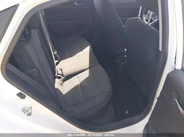 3KPC24A31KE060595 2019 HYUNDAI ACCENT - Image 8