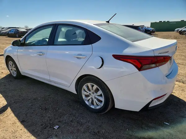 3KPC24A31KE060662 2019 HYUNDAI ACCENT - Image 2
