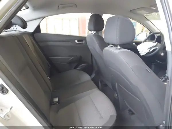 3KPC24A31KE061360 2019 HYUNDAI ACCENT - Image 8