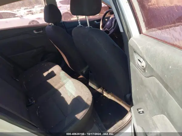 3KPC24A31KE061617 2019 HYUNDAI ACCENT - Image 8