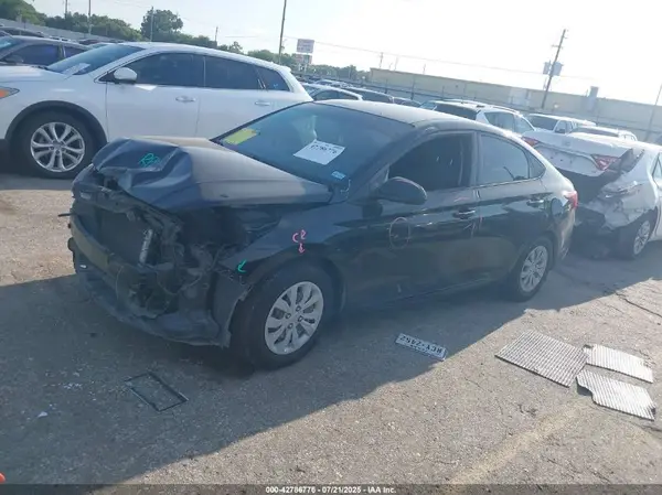 3KPC24A31KE062007 2019 HYUNDAI ACCENT - Image 2