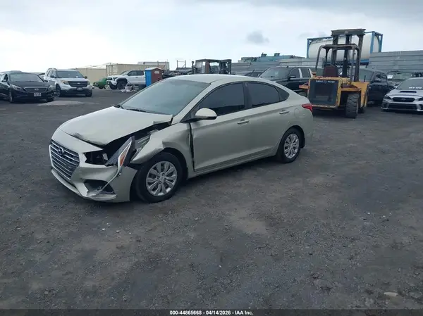 3KPC24A31KE063688 2019 HYUNDAI ACCENT - Image 2