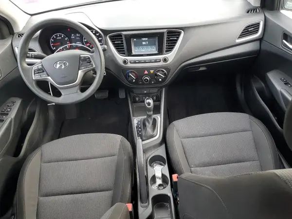 3KPC24A31KE066915 2019 HYUNDAI ACCENT - Image 8