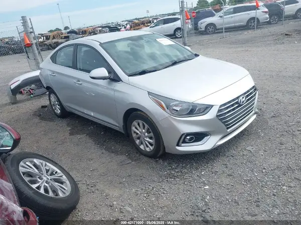 3KPC24A31KE069202 2019 HYUNDAI ACCENT - Image 1