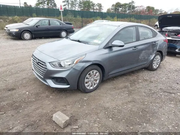3KPC24A31KE071208 2019 HYUNDAI ACCENT - Image 2