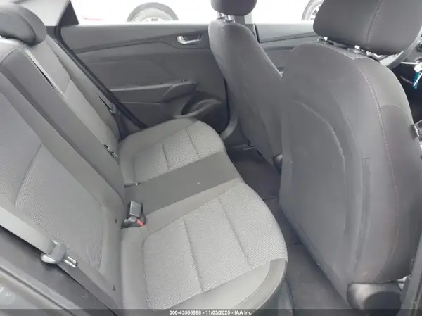 3KPC24A31KE071208 2019 HYUNDAI ACCENT - Image 8