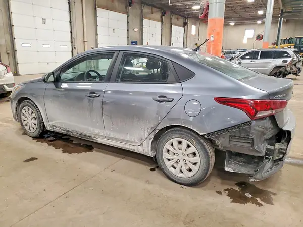 3KPC24A31KE071628 2019 HYUNDAI ACCENT - Image 2
