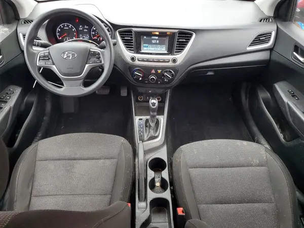 3KPC24A31KE071984 2019 HYUNDAI ACCENT - Image 8