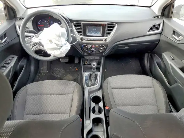 3KPC24A31KE076733 2019 HYUNDAI ACCENT - Image 8