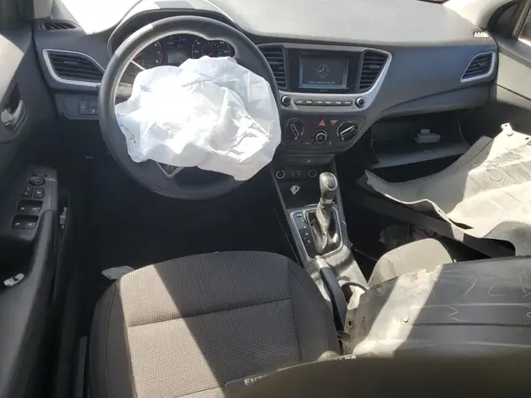 3KPC24A31KE077753 2019 HYUNDAI ACCENT - Image 8