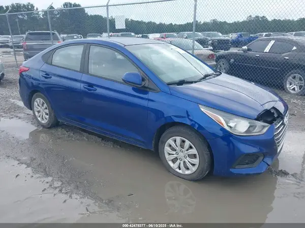 3KPC24A31KE080586 2019 HYUNDAI ACCENT - Image 1