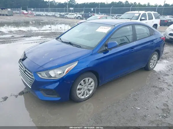 3KPC24A31KE080586 2019 HYUNDAI ACCENT - Image 2