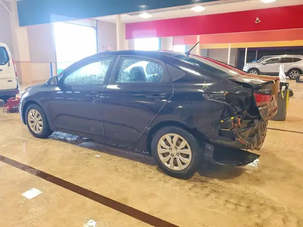 3KPC24A31KE080782 2019 HYUNDAI ACCENT - Image 2