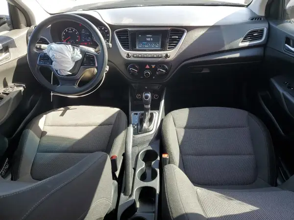 3KPC24A31KE084816 2019 HYUNDAI ACCENT - Image 8