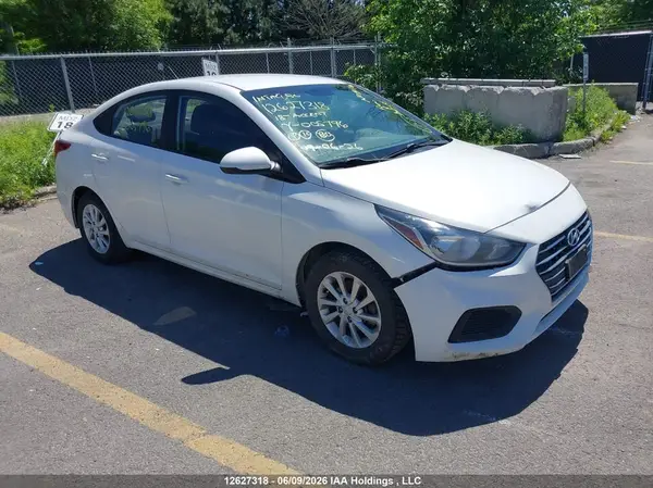 3KPC24A32JE005796 2018 HYUNDAI ACCENT - Image 1