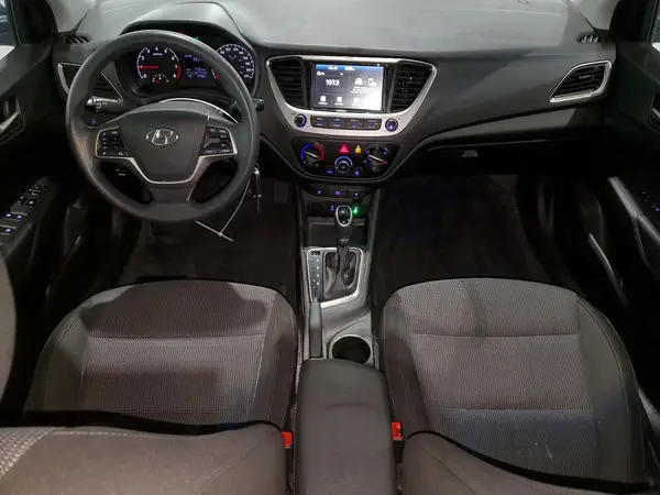 3KPC24A32JE010061 2018 HYUNDAI ACCENT - Image 8