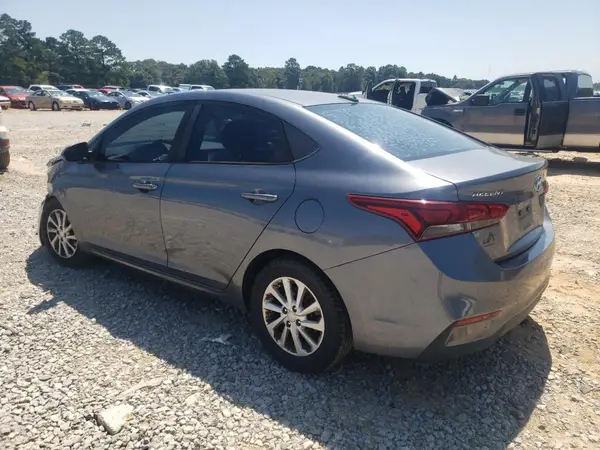 3KPC24A32JE011940 2018 HYUNDAI ACCENT - Image 2