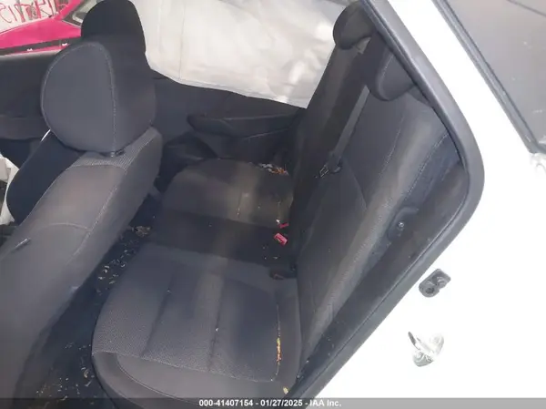 3KPC24A32JE014871 2018 HYUNDAI ACCENT - Image 8