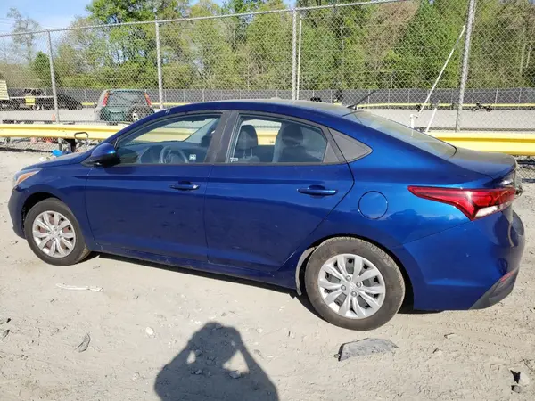 3KPC24A32JE017348 2018 HYUNDAI ACCENT - Image 2