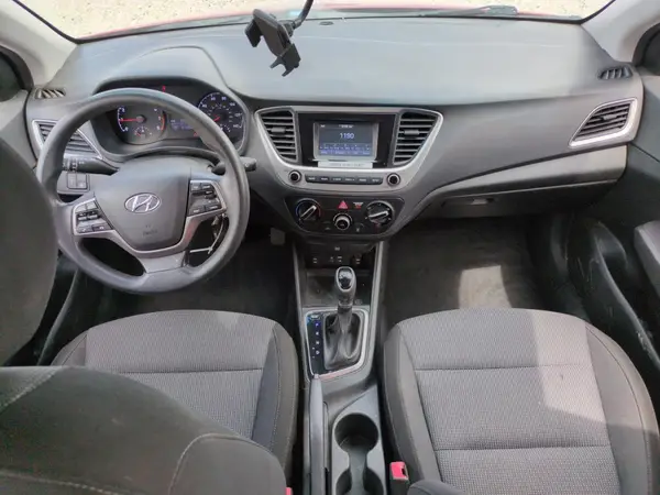 3KPC24A32JE017608 2018 HYUNDAI ACCENT - Image 8