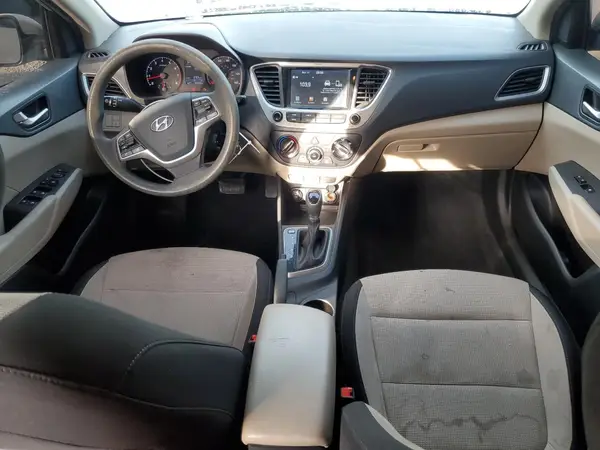 3KPC24A32JE021187 2018 HYUNDAI ACCENT - Image 8