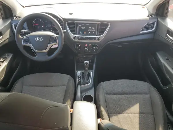 3KPC24A32JE021481 2018 HYUNDAI ACCENT - Image 8