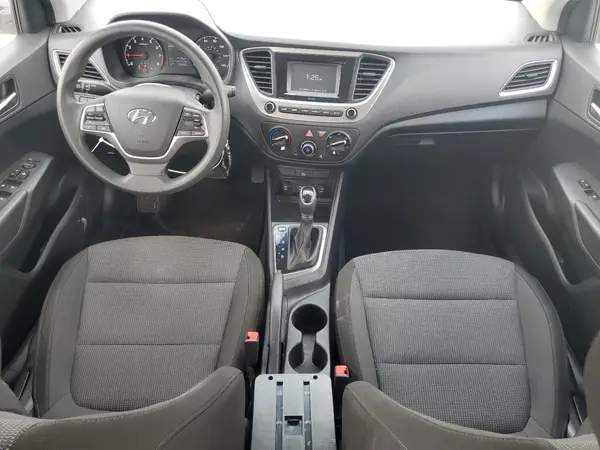 3KPC24A32JE022257 2018 HYUNDAI ACCENT - Image 8