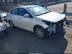 3KPC24A32JE024476 2018 HYUNDAI ACCENT