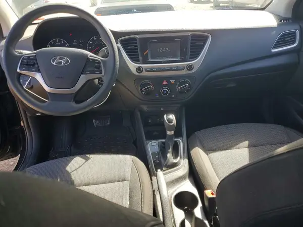 3KPC24A32JE025725 2018 HYUNDAI ACCENT - Image 8