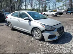 3KPC24A32JE030827 2018 HYUNDAI ACCENT