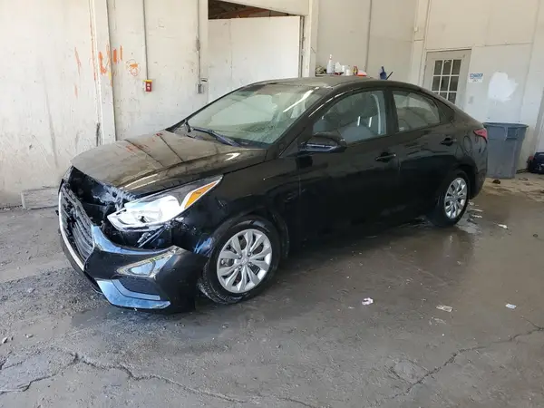 3KPC24A32JE035302 2018 HYUNDAI ACCENT - Image 1