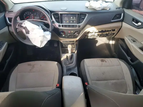 3KPC24A32JE036840 2018 HYUNDAI ACCENT - Image 8