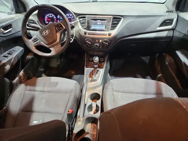 3KPC24A32KE039092 2019 HYUNDAI ACCENT - Image 8