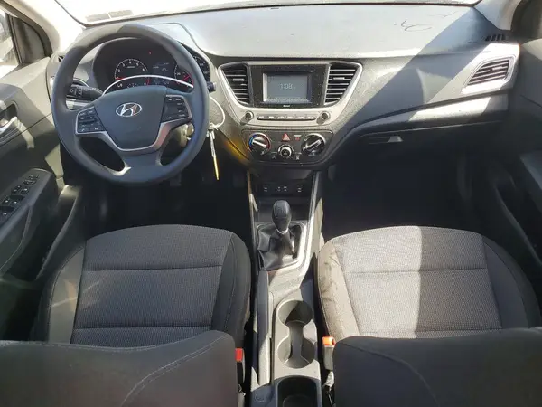 3KPC24A32KE040288 2019 HYUNDAI ACCENT - Image 8