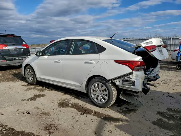3KPC24A32KE045216 2019 HYUNDAI ACCENT - Image 2