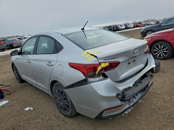 3KPC24A32KE056703 2019 HYUNDAI ACCENT - Image 2