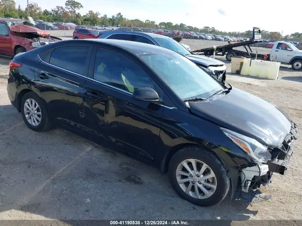 3KPC24A32KE060928 2019 HYUNDAI ACCENT - Image 1