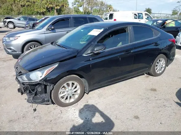 3KPC24A32KE060928 2019 HYUNDAI ACCENT - Image 2