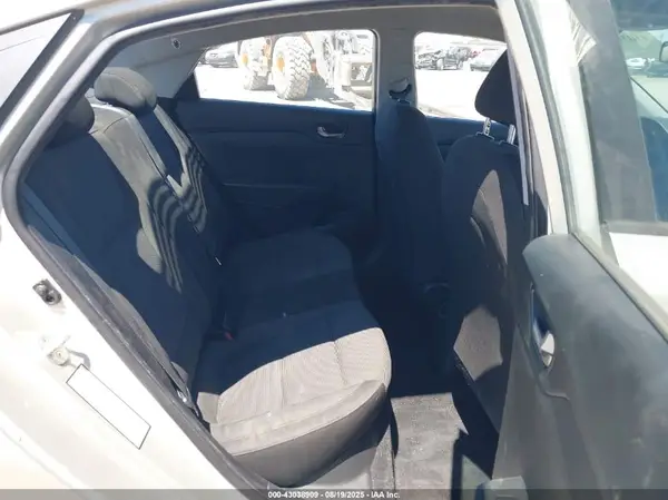 3KPC24A32KE062159 2019 HYUNDAI ACCENT - Image 8