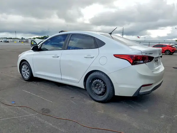 3KPC24A32KE062355 2019 HYUNDAI ACCENT - Image 2