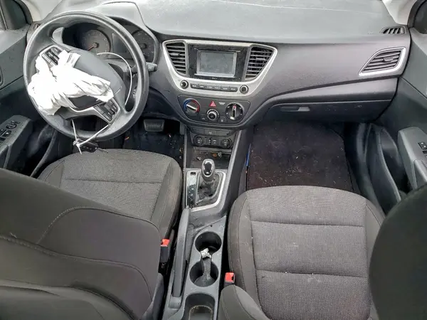 3KPC24A32KE064672 2019 HYUNDAI ACCENT - Image 8