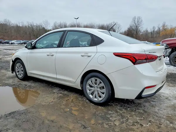3KPC24A32KE066907 2019 HYUNDAI ACCENT - Image 2
