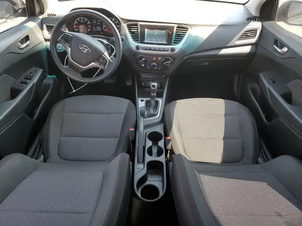 3KPC24A32KE067815 2019 HYUNDAI ACCENT - Image 8
