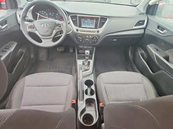3KPC24A32KE069547 2019 HYUNDAI ACCENT - Image 8