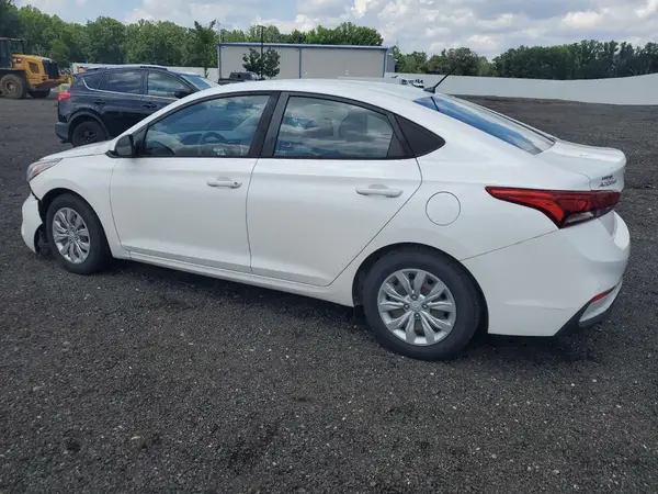 3KPC24A32KE073176 2019 HYUNDAI ACCENT - Image 2