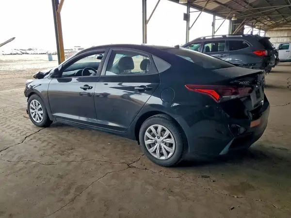 3KPC24A32KE073470 2019 HYUNDAI ACCENT - Image 2