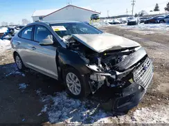 3KPC24A32KE077700 2019 HYUNDAI ACCENT